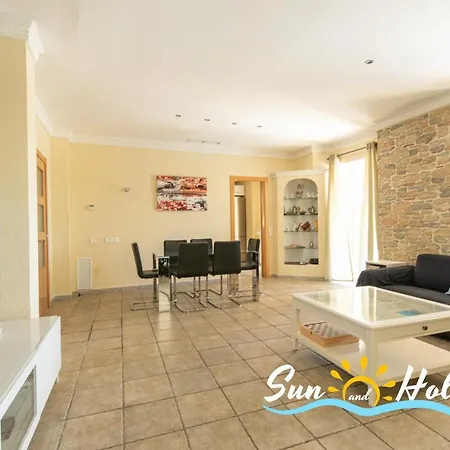 Villa Oasis El Vendrell