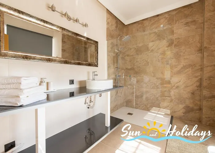 Oasis Villa El Vendrell